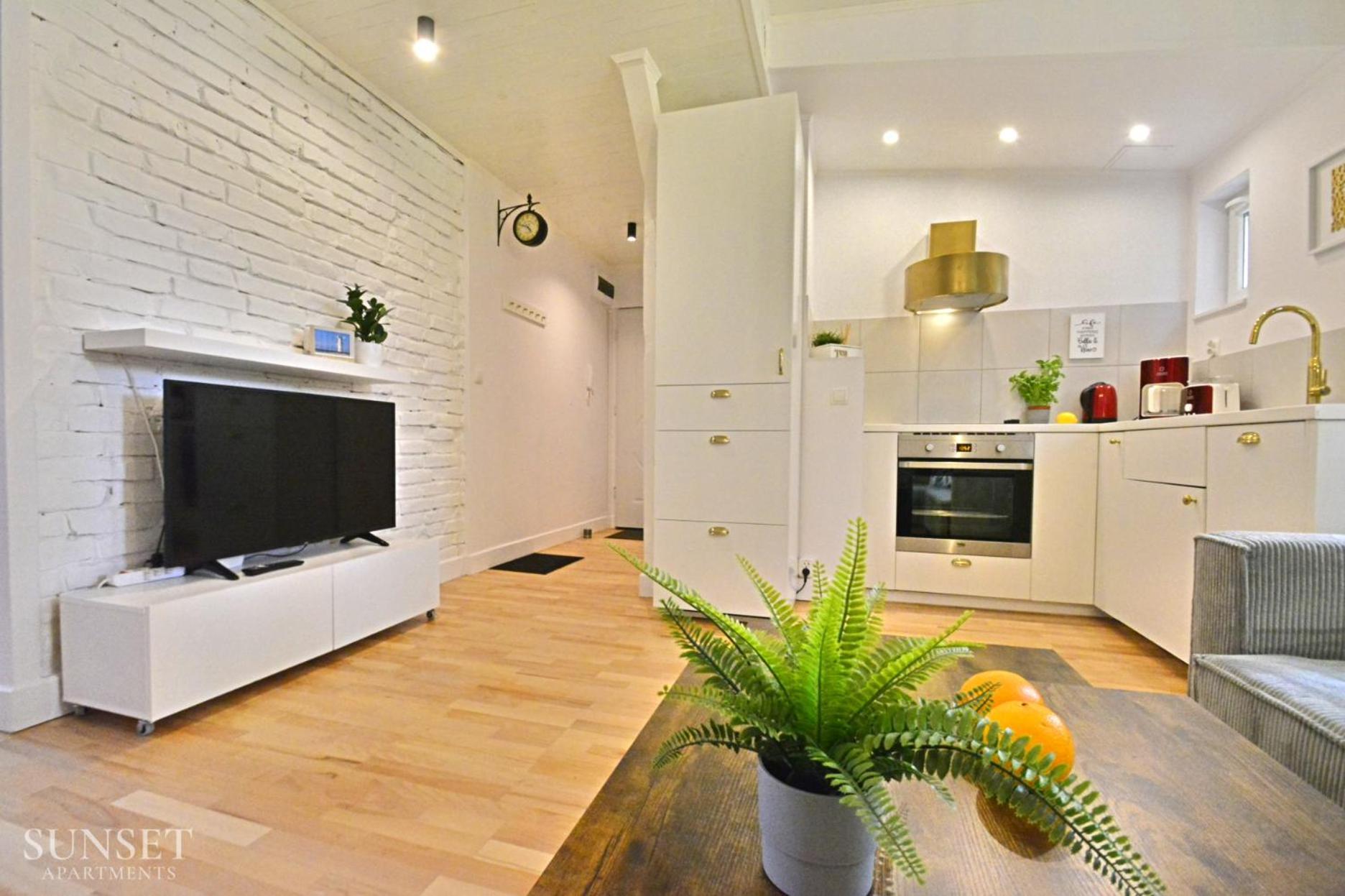 Sunset Apartments - Kapitanska - Plaza 500M Swinoujscie Bagian luar foto